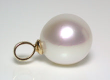 Load image into Gallery viewer, 14mm Australian South Sea pearl & 9ct gold pendant
