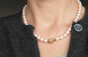 7.5-8mm Akoya pearl necklace, 9ct gold & diamond Tiffany X style clasp