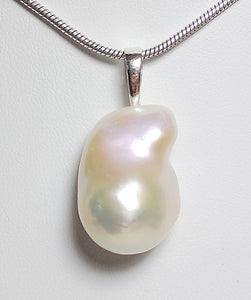 16x23mm white fireball pearl & sterling silver pendant