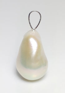 16x23mm white fireball pearl & sterling silver pendant