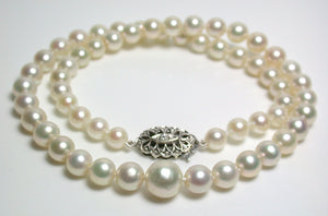 Vintage 5.5-8.5mm Akoya pearl necklace & 9ct white gold diamond clasp