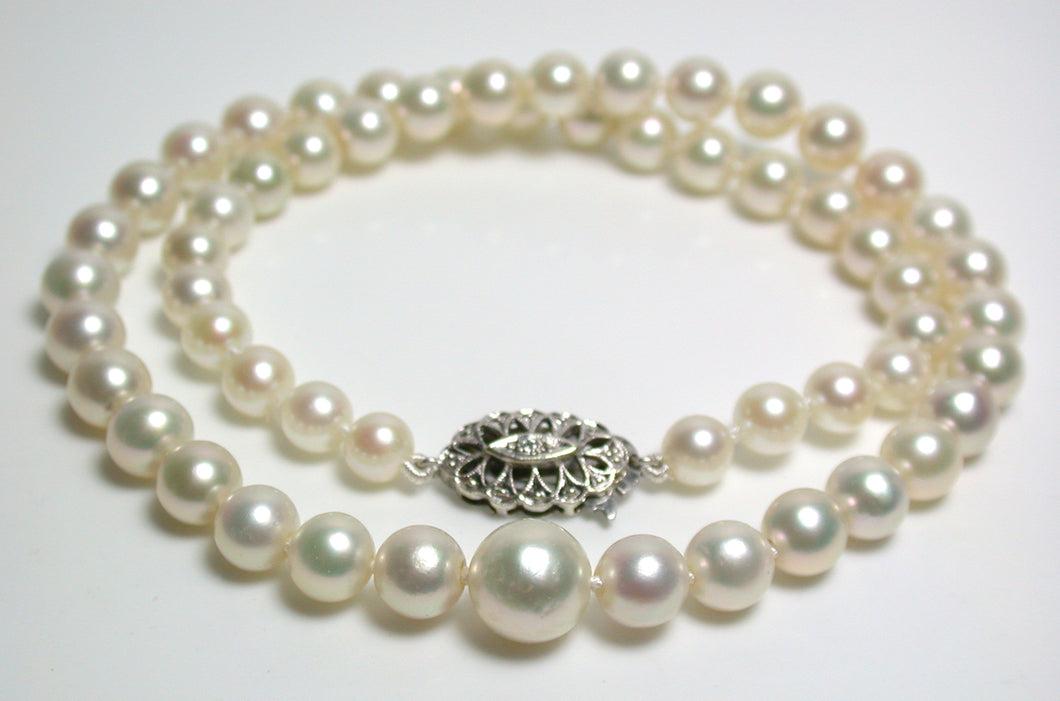 Vintage 5.5-8.5mm Akoya pearl necklace & 9ct white gold diamond clasp