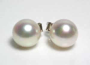 8-8.5mm white Japanese Akoya pearl & 18 carat gold earrings