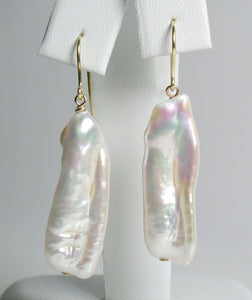 31x11mm white biwa freshwater pearl & 9ct gold earrings