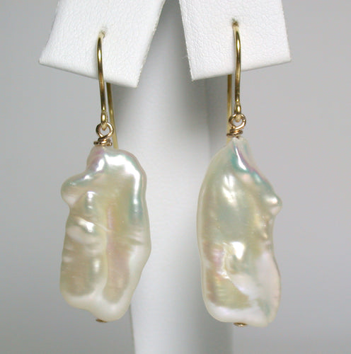 23x11mm white biwa freshwater pearl & 9ct gold earrings