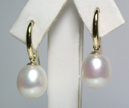 10x11.5mm white freshwater pearl & 9 carat gold earrings