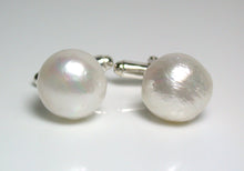 Load image into Gallery viewer, 14.5mm Kasumi-like pearl &amp; sterling silver cufflinks