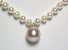 Load image into Gallery viewer, 11x12mm pink drop freshwater pearl &amp; 9ct gold pendant necklace