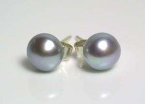 7-7.5mm silver-grey freshwater pearl & 9 carat gold earrings
