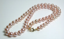 Load image into Gallery viewer, 6x7mm metallic pink freshwater pearl &amp; 9 carat gold necklace