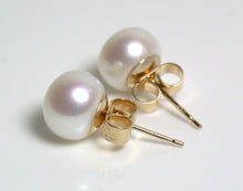 Load image into Gallery viewer, 7.5mm white freshwater pearl &amp; 9 carat gold earrings