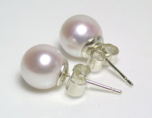 Load image into Gallery viewer, 7.5-8mm white Japanese Akoya pearl &amp; 18 carat gold earrings