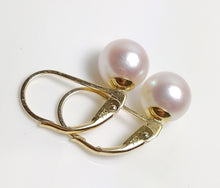 Load image into Gallery viewer, 7.5mm white Japanese Akoya pearl &amp; carat gold leverback earrings