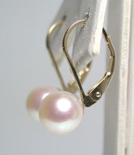 Load image into Gallery viewer, 7.5mm white Japanese Akoya pearl &amp; carat gold leverback earrings