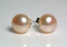 Load image into Gallery viewer, 8.5mm peach pearl &amp; sterling silver earrings