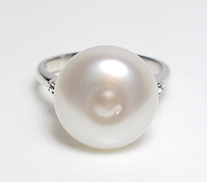 13mm South Sea pearl, topaz & sterling silver ring 6/L