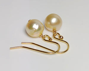 9mm golden Akoya pearl & gold vermeil earrings