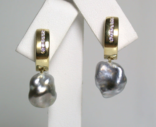 10x11.5mm grey Tahitian keshi pearl & gold vermeil earrings