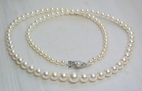 Vintage Mikimoto cultured Akoya pearl & 10ct white gold necklace in original box