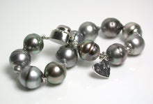 Load image into Gallery viewer, 10.5-12mm peacock grey Tahitian pearl &amp; sterling silver bracelet