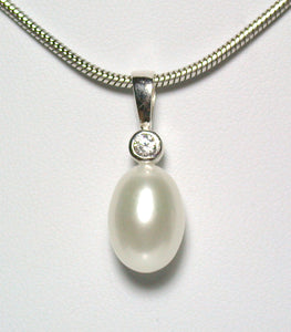 9x13mm white freshwater pearl & sterling silver pendant necklace