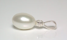 Load image into Gallery viewer, 9x13mm white freshwater pearl &amp; sterling silver pendant necklace